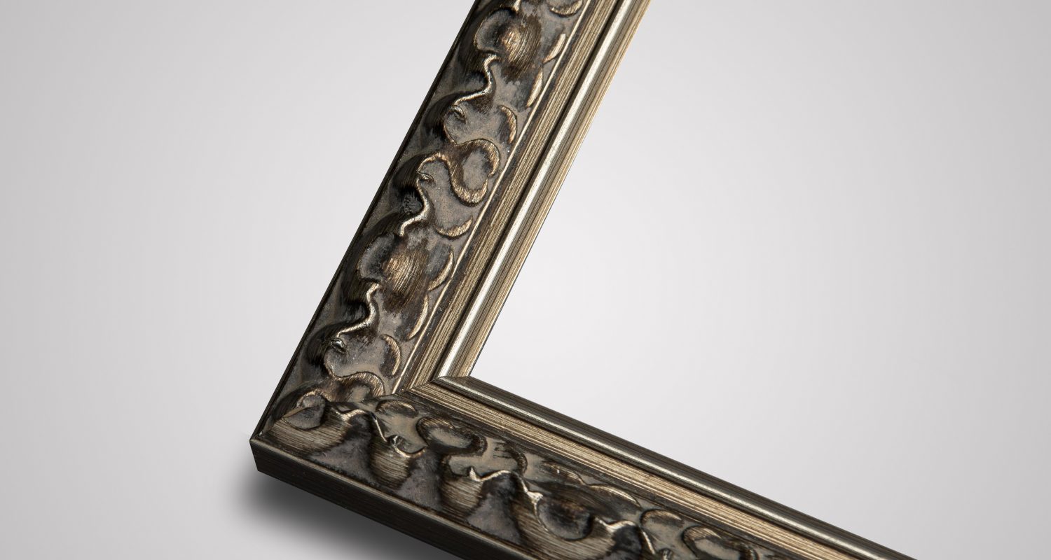 Chatsworth small antique silver picture frame