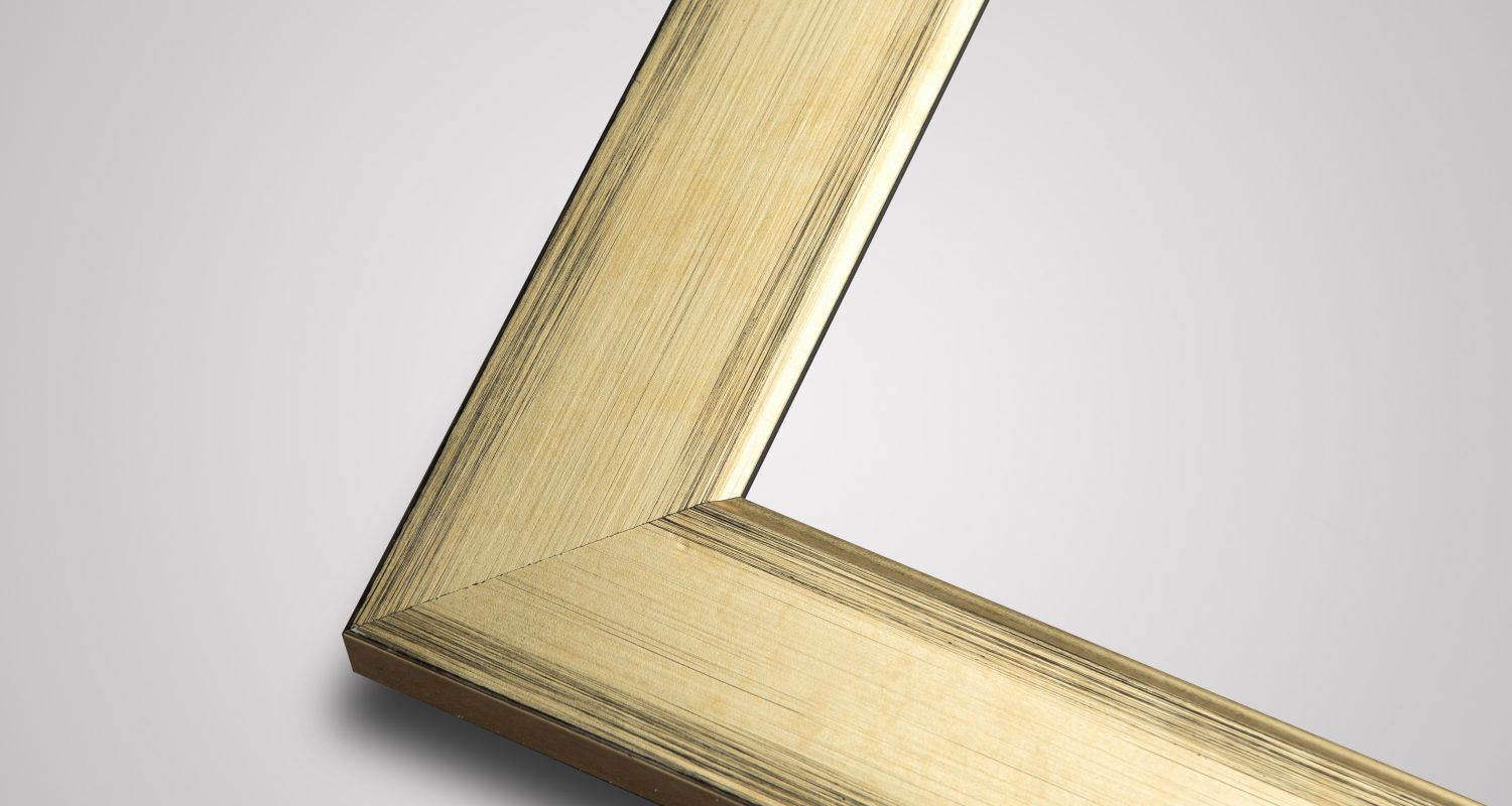 Elegance gold picture frame