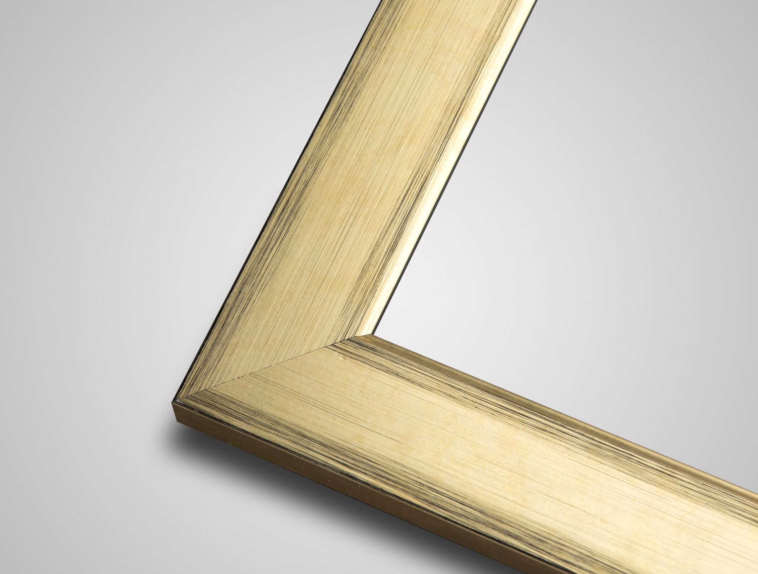 Elegance gold picture frame